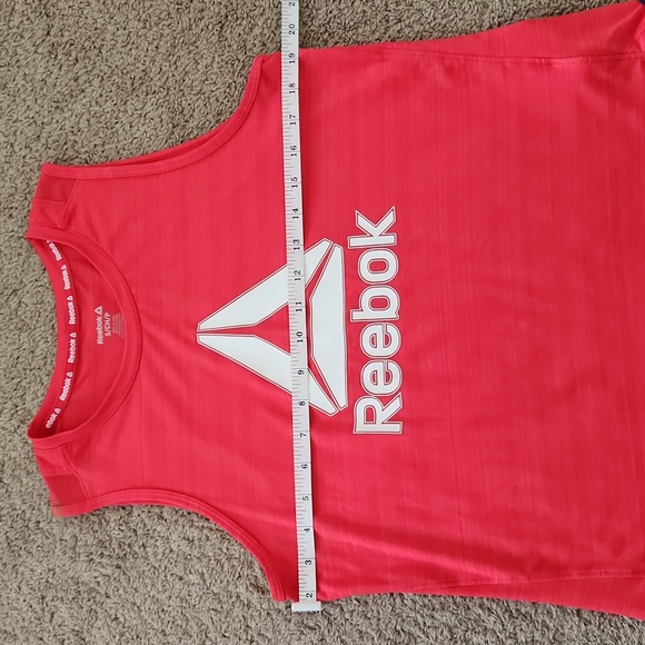 Workout Top - Picture 4 of 7